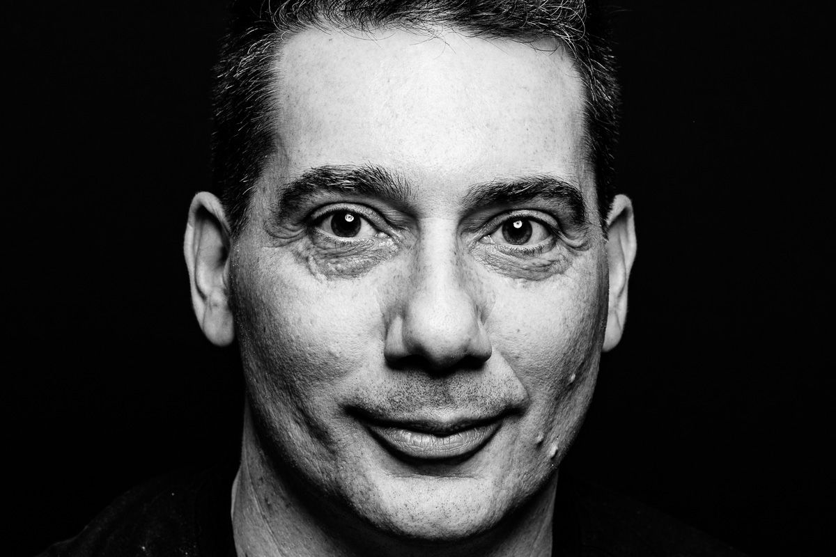 Fotografía tipo retrato, realizada en estudio de Madrid, con una Nikon Z6II